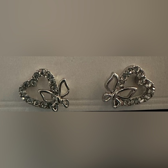 Jewelry - Elegant Silver Butterfly Earrings